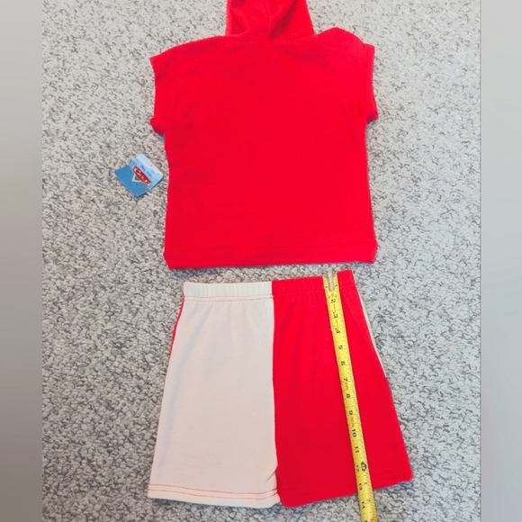 NWT Lightning McQueen For Girls (Size 7) Sleeveless Hoodie and Shorts Set - Picture 4 of 14